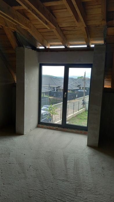 Tencuieli mecanizate și sapa lichida.