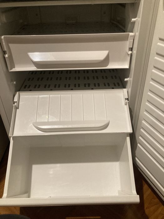 Холодильник Stinol