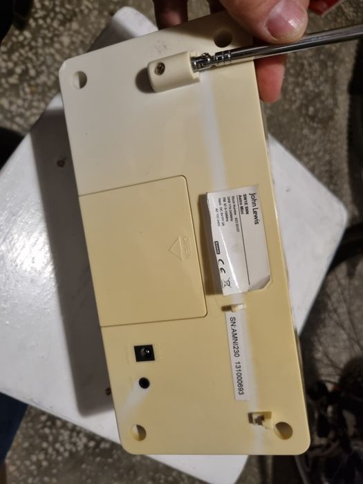 Vand radio stand de  incarcare Iphone