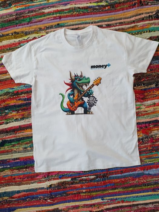 Тениска от фестивала на китарата.