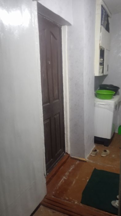 21 микрорайон 2 этаж  1 ханалы кв сатылады