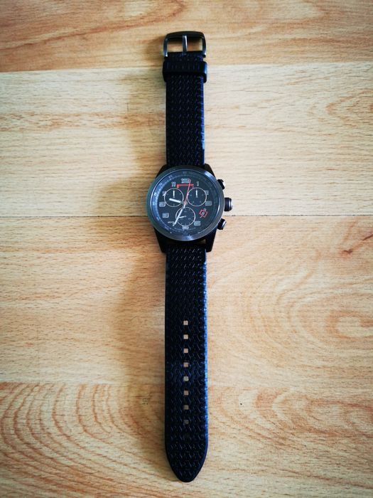 Pirelli watch за ценители