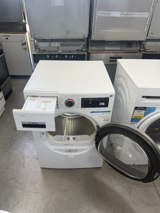 Сушилня Bosch Serie 8 Термопома AutoClean