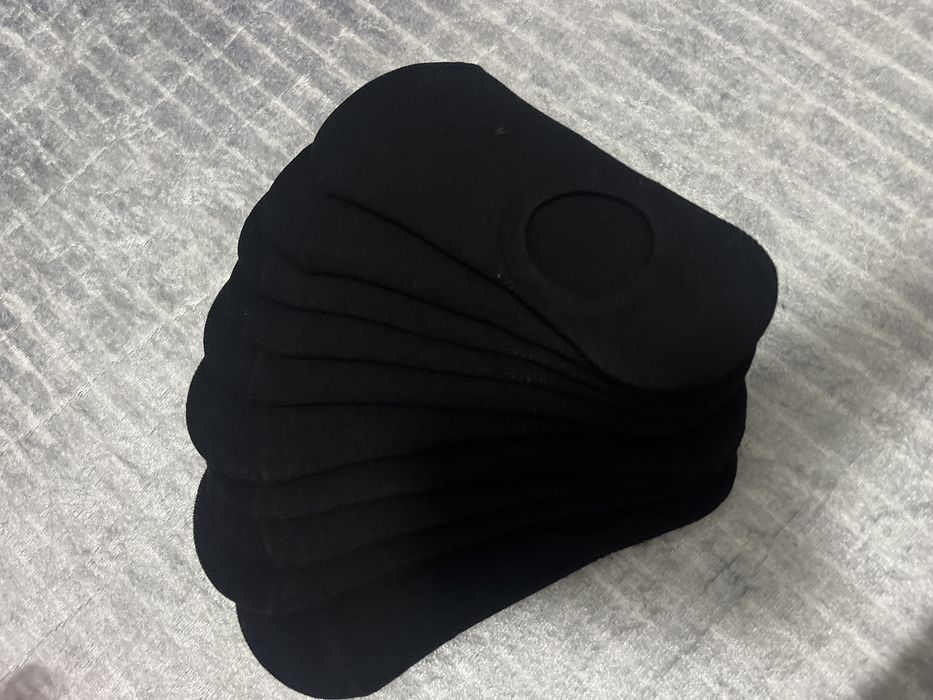 Носки черный и белый