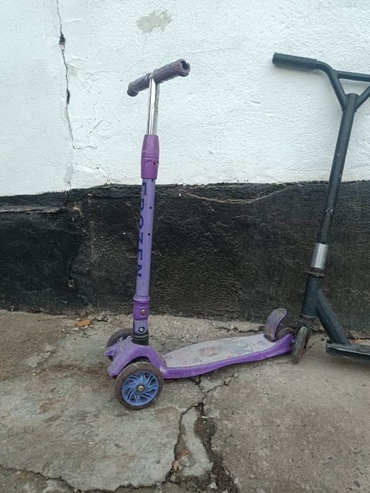 Самокаты детские, 3 шт.  Целые