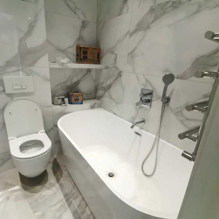 Моем окна двери и фасады ! Качественно и быстро