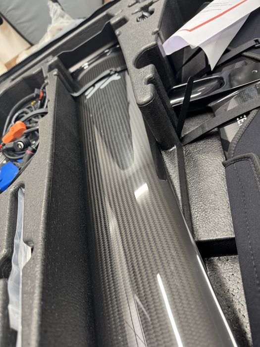 Audi etron efoil midnight blue ефойл carbon