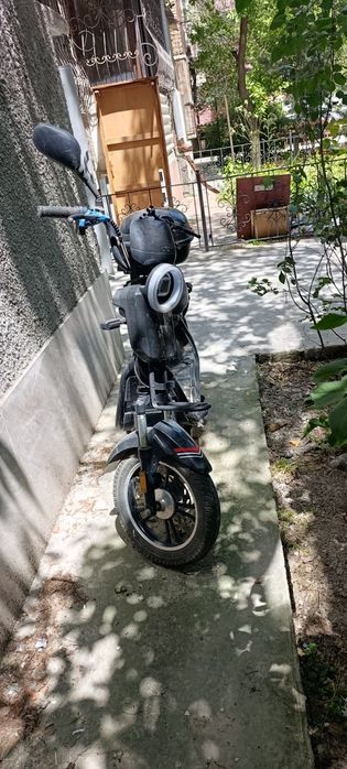Skuter sotiladi !!!