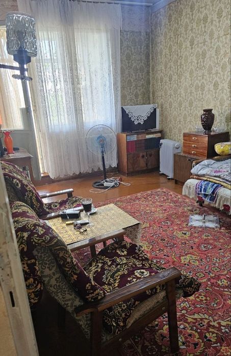 Продается 1-а комнатная на м-ве Ялангач (Ориентир базар)