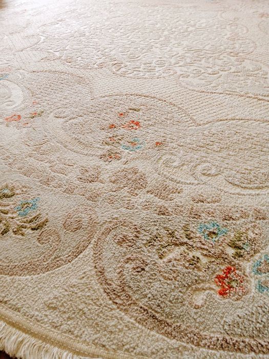 Продается     ковер