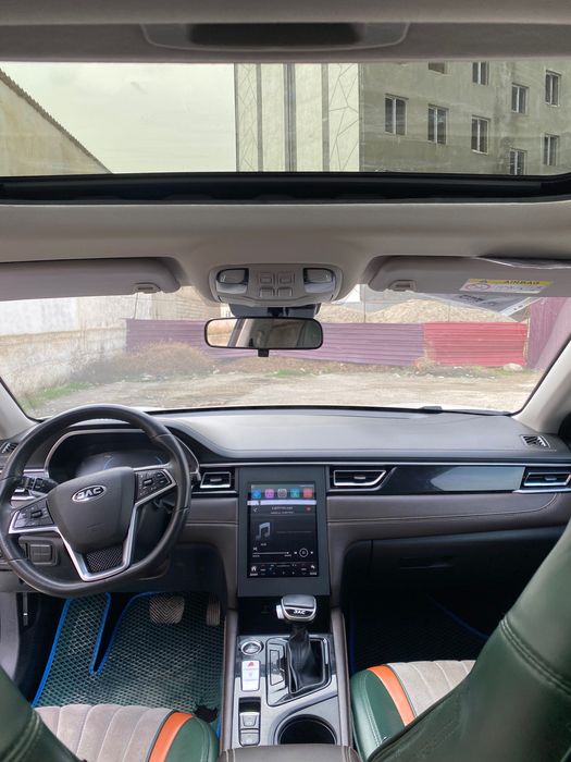 Jac j7 engil avtomobil