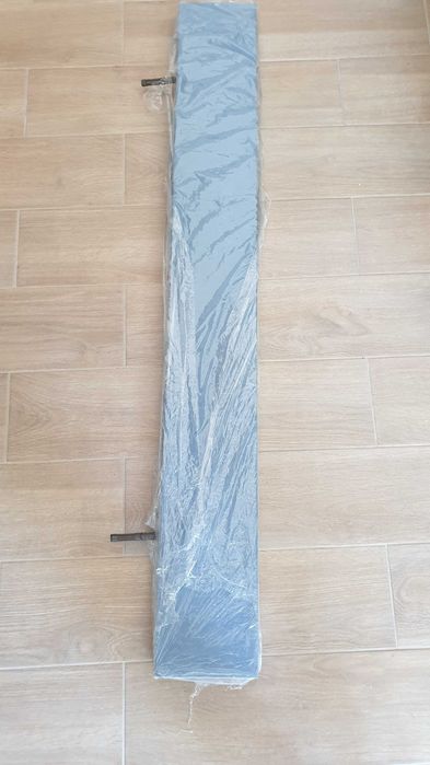 Лавица за баня със специално покритие