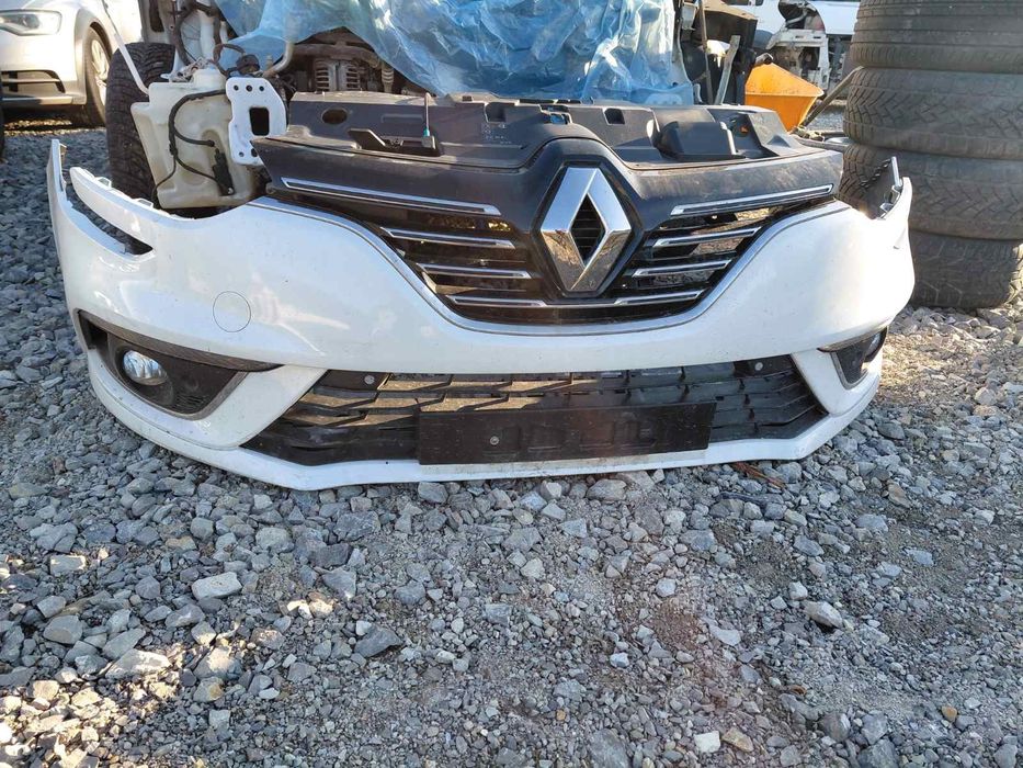 Оборудвана броня за Renault Megane 2017god