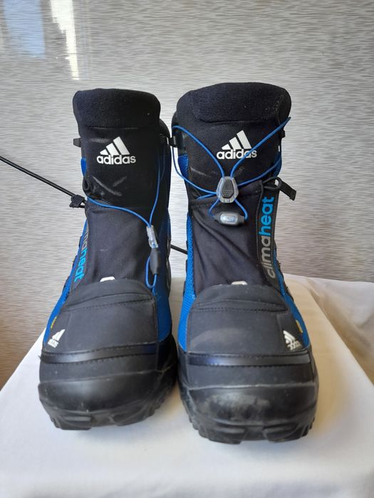 ADIDAS Мужской сапог сотилади