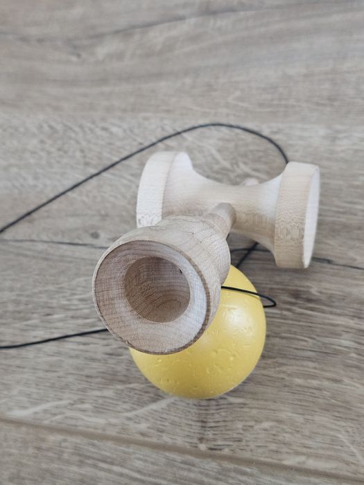 Kendama Set up Lotus Element