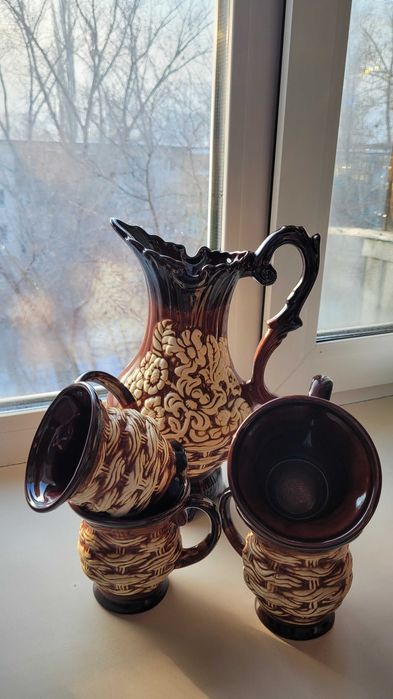 Графин со стаканами