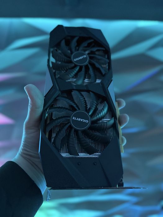 Видеокарта Nvidia RTX 2060 Super Отлична