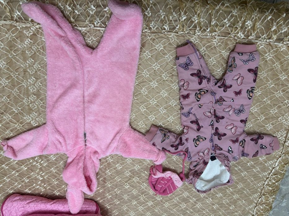 Продам детские вещи