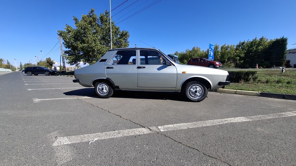 Dacia 1310 TLX vehicul istoric