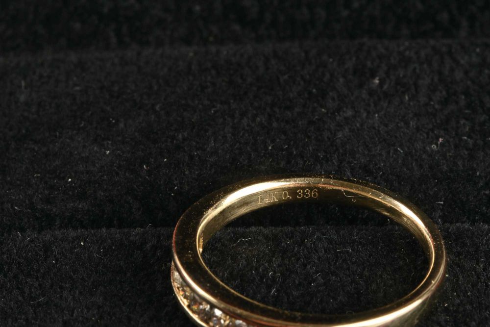 Златен Пръстен Халка Злато 585 (14К) с 9 диаманта 0.336 кт. Размер 54