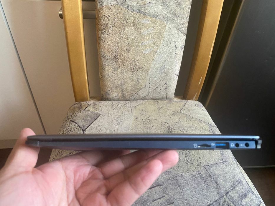 Ультрабук с IPS Full HD экраном