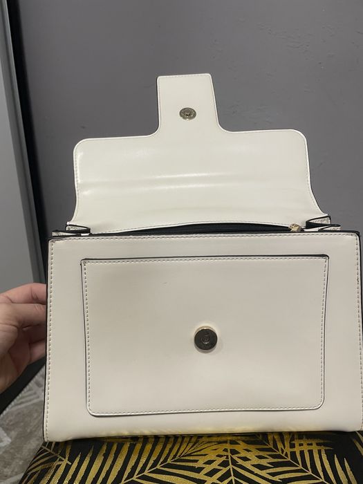 Светлобежова чантичка 25/19 см