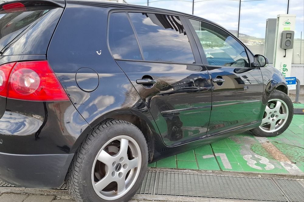 Golf 5// Cutie automată dsg