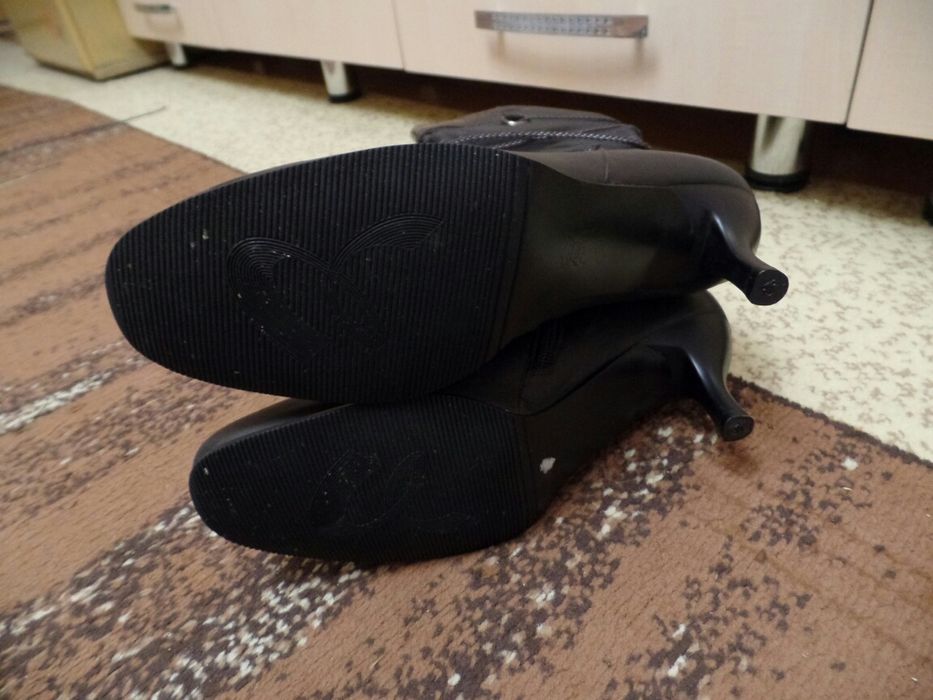 Продам сапоги женские