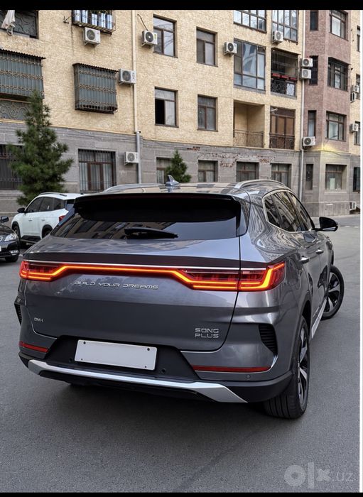 BYD song plus DMi
