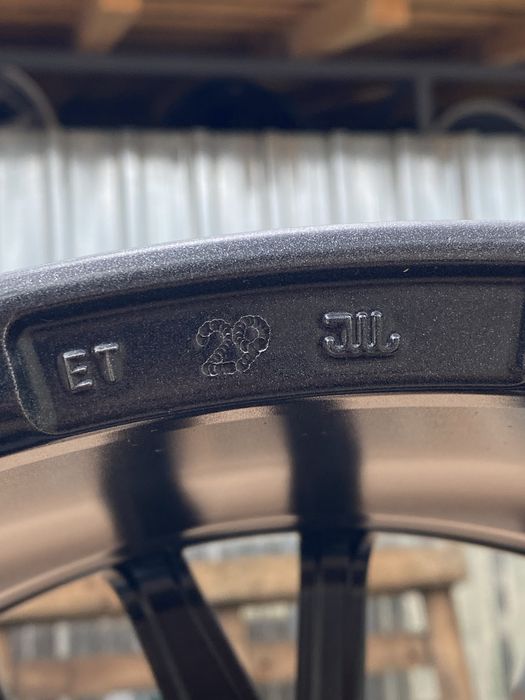 19 цола 5 х 112 мм BMW , БМВ
