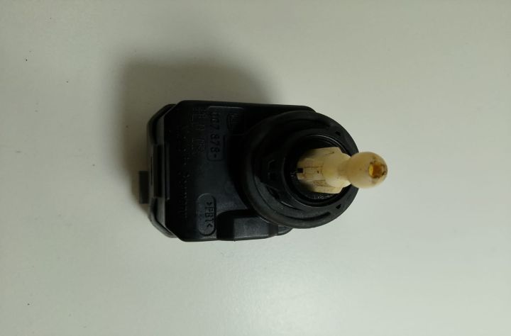 Motoras reglare nivel far 6Y0941295 Audi A6 4B/C5 (facelift)