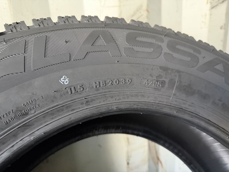 215/65/16 LASSA 4бр