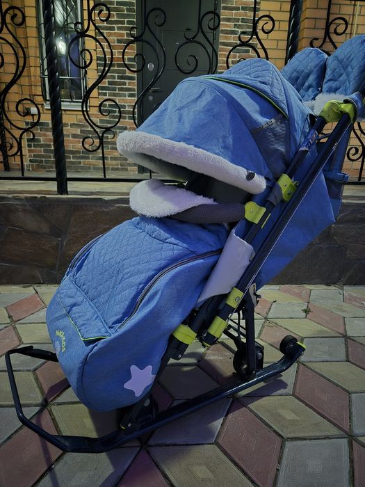 Продам детские санки.