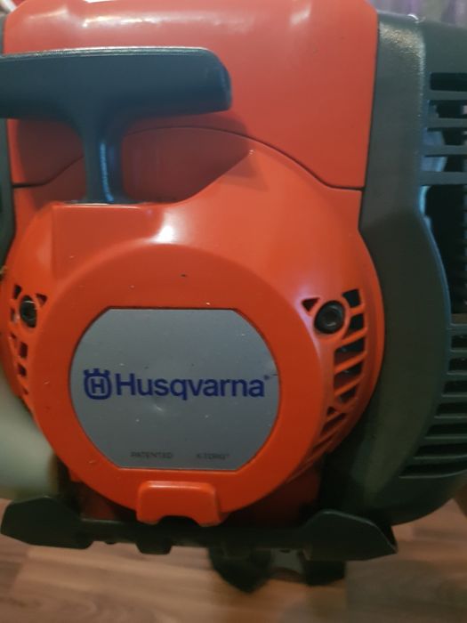 Motocoasă Husqvarna 336FR  impecabilă ca NOUĂ