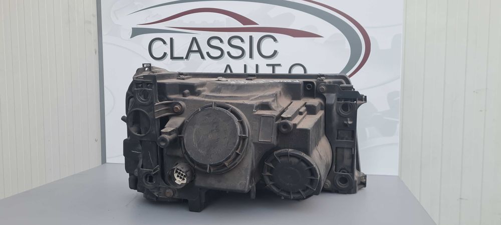 Фар Range Rover Sport 2008г.