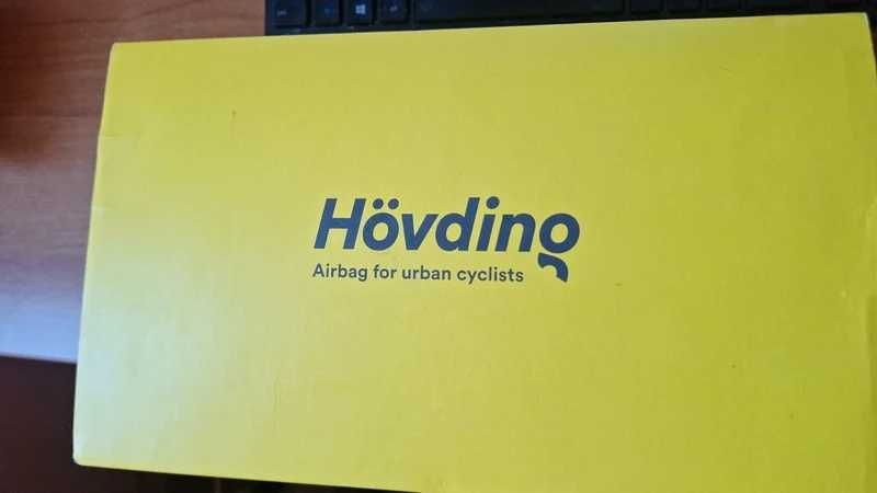 Hovding air bag for cyclists