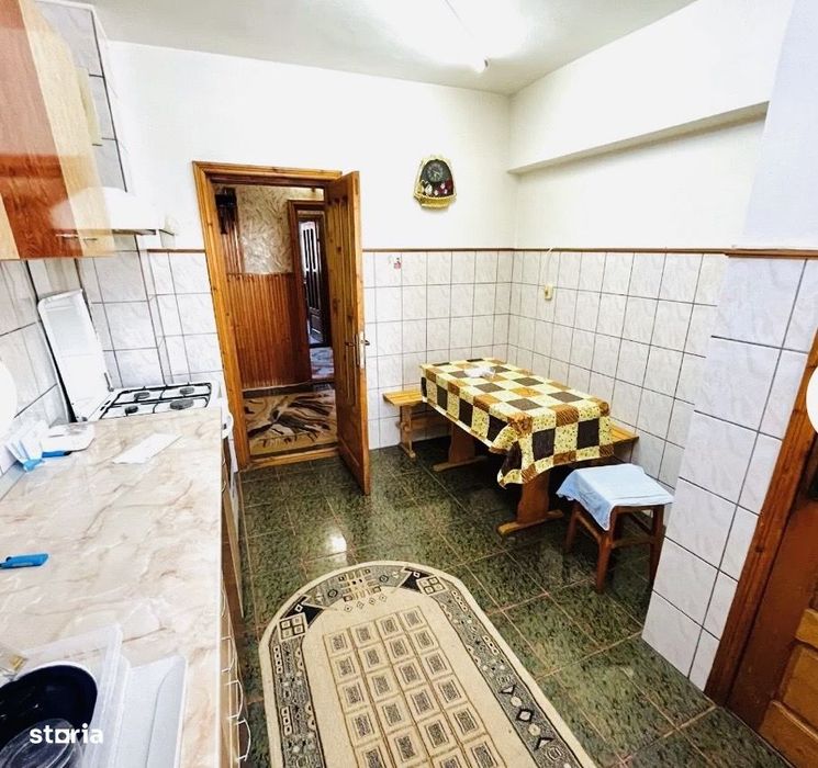 3 camere Centru Etaj 3/4 106mp