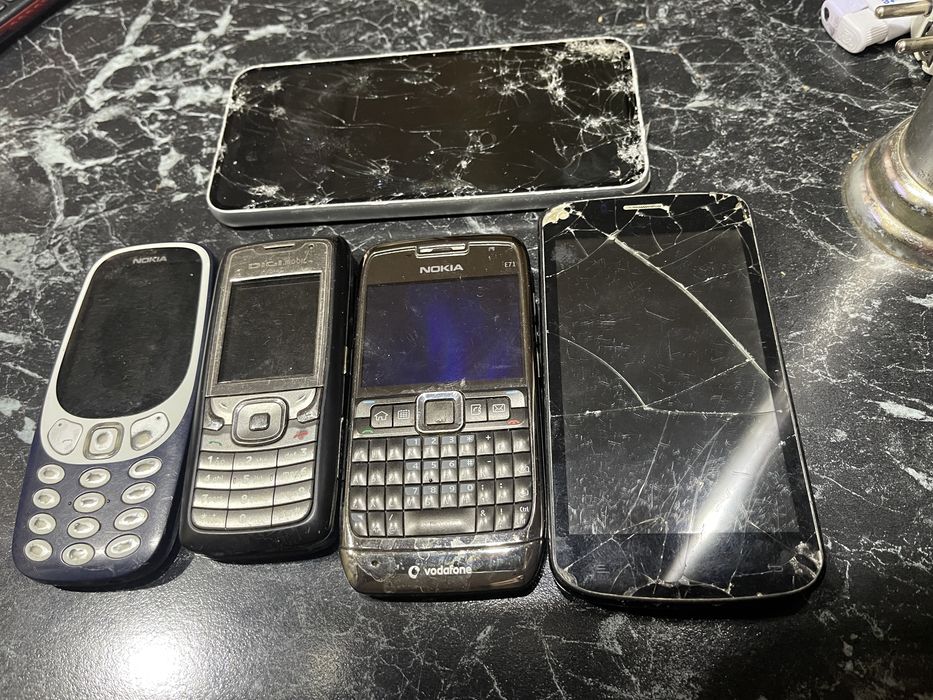 Telefoane ptr piese