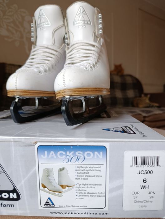 Коньки бренд: Джексон, размер24/37