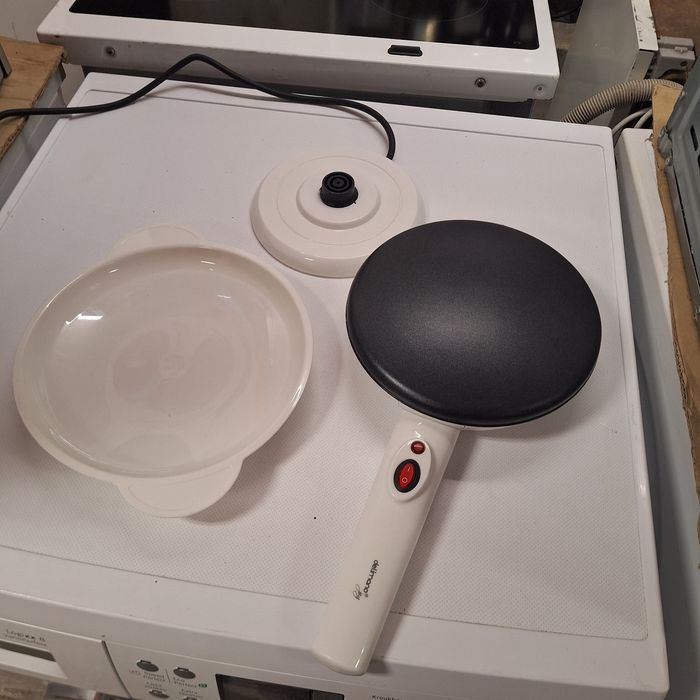 Уред за палачинки Делимано