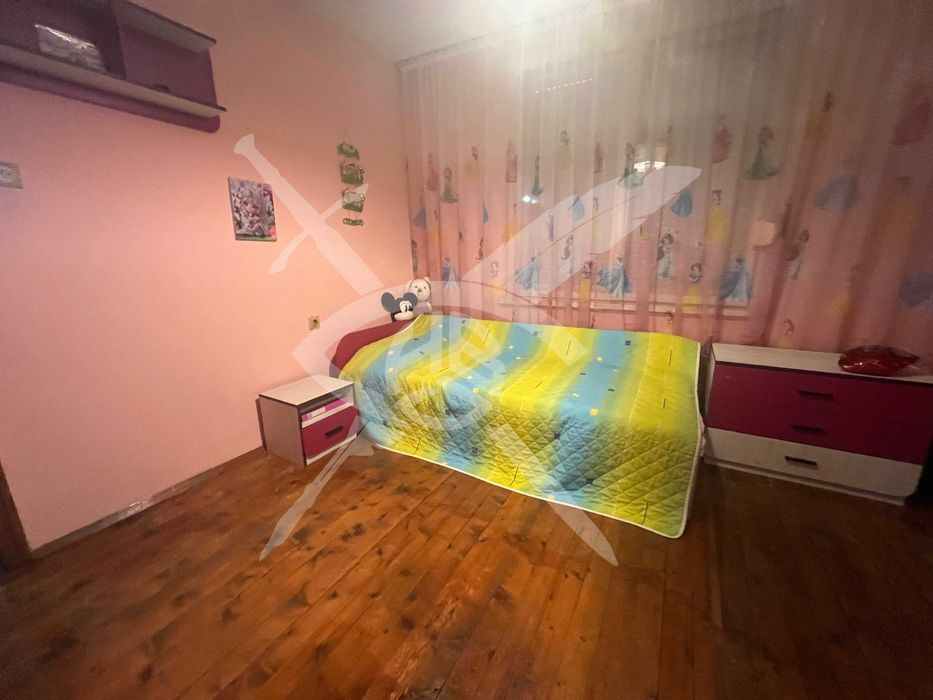 Продава се Къща в Панагюрище - 392 кв.м за 439 €/кв.м - Снимка #6