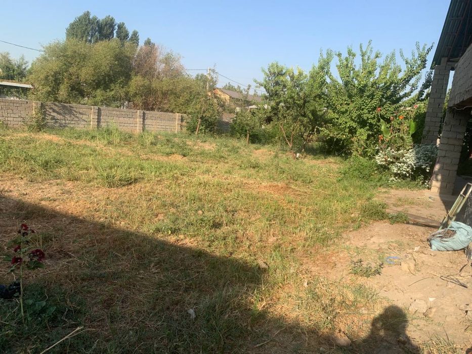 Nazarbek tekstil dacha tomonda yer sotiladi