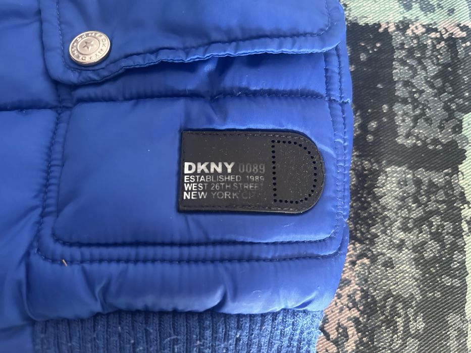 Яке на DKNY