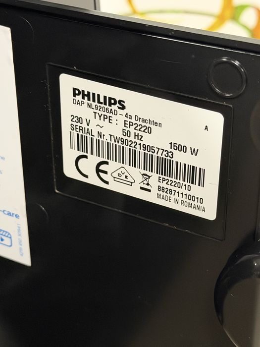 Кафемашина кафе автомат Philips EP2220 с гаранция