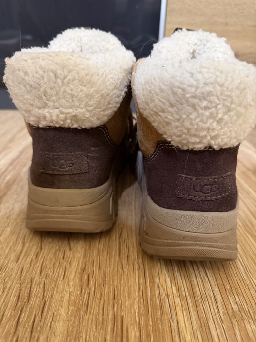 Ugg terretrail cozy lace up