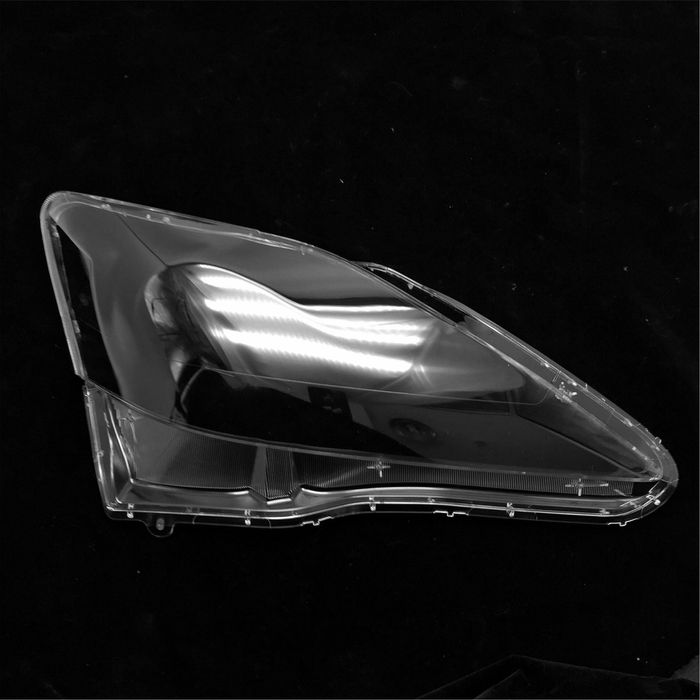 Стекло фар Lexus Is-300. 350 (Лексус)