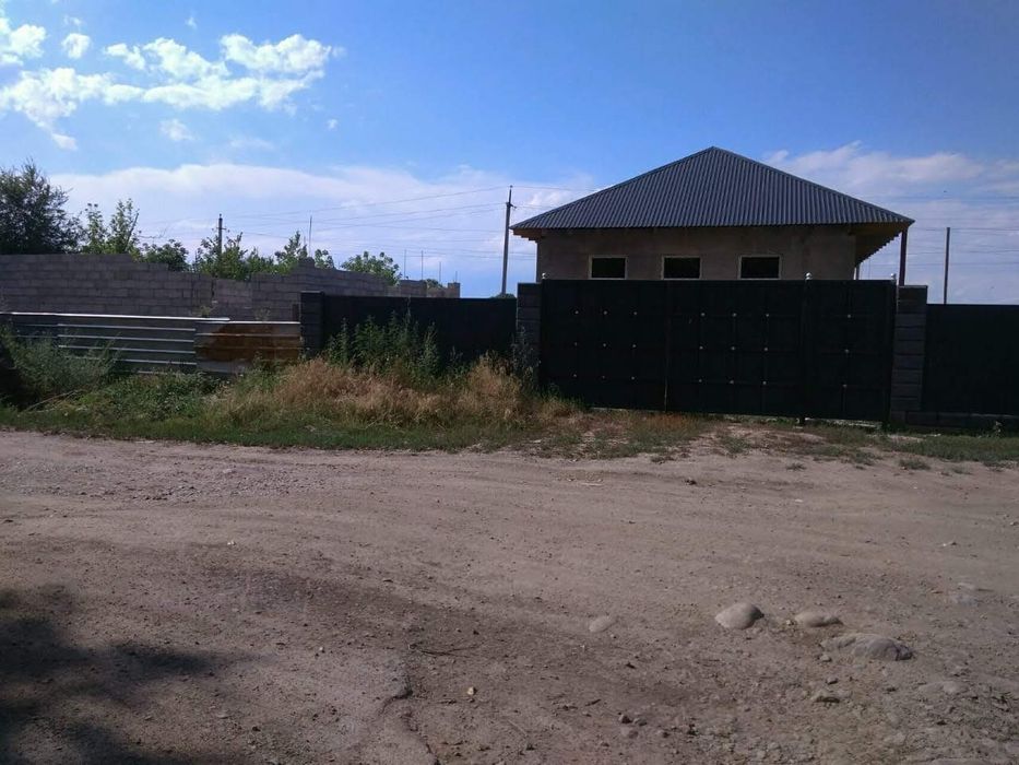 Срочно продам участок с фундаментом