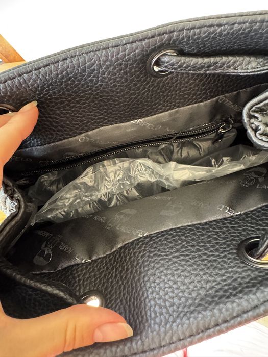 Rucsac model KL Signature