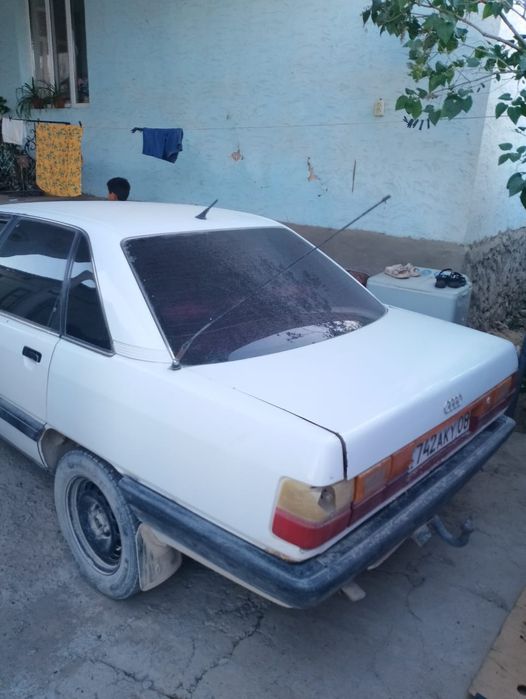 Продам Ауди 100 переходка