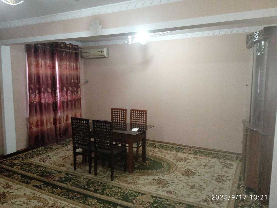 Куйлик 6да узимнинг 4 хонали квартирамни ижарага бераман. Куйлюк 6